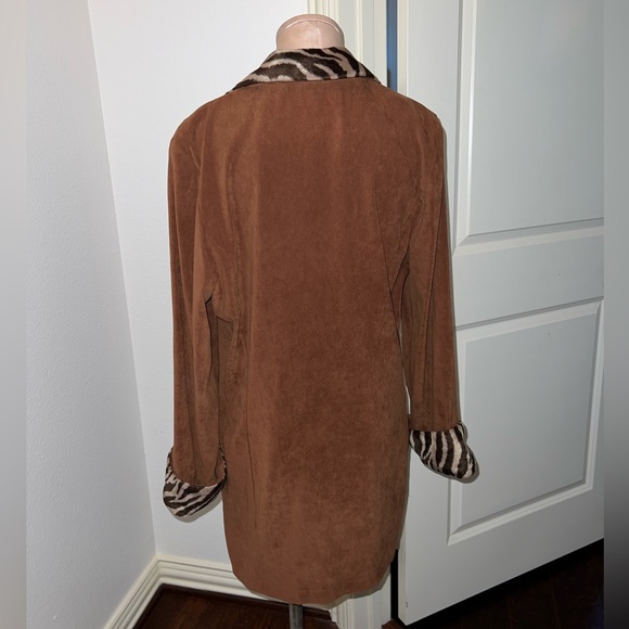 Vintage Brown Suede Jacket Medium/Large - Picture 2 of 4